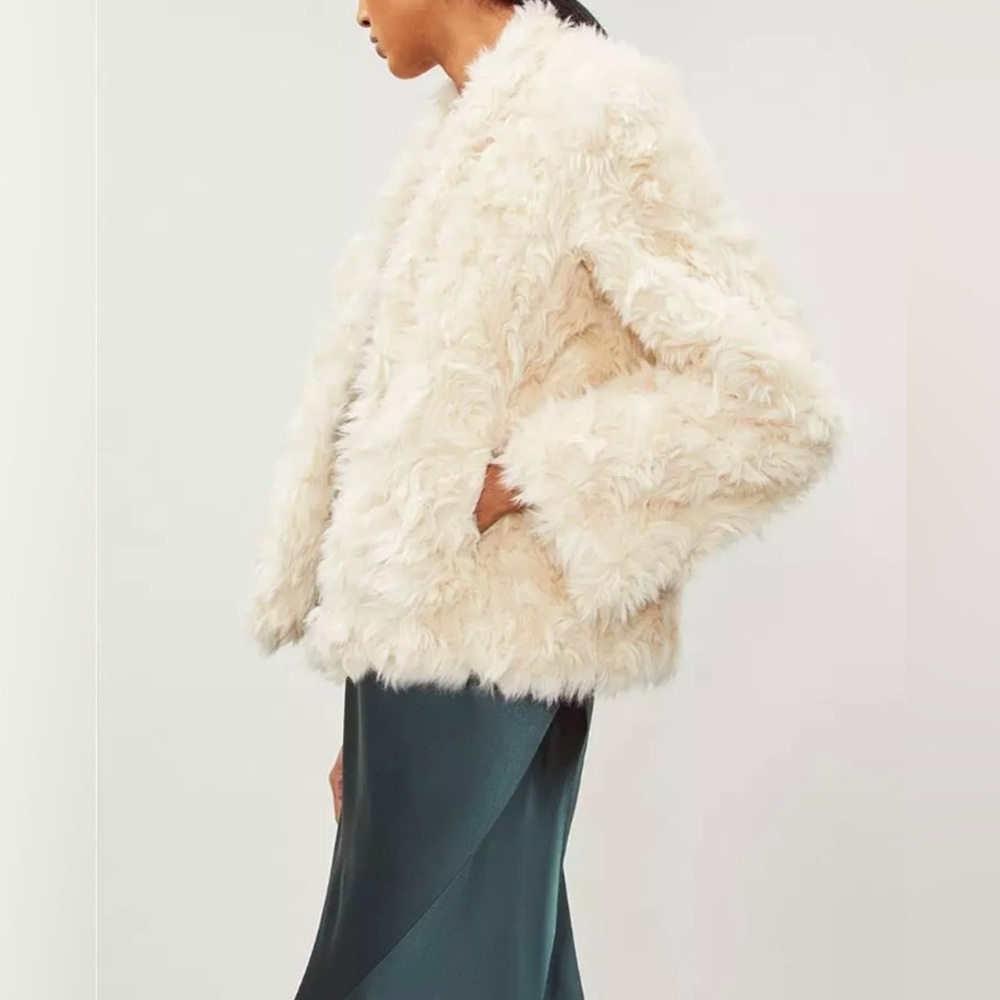 Vince Plush Faux Fur Jacket - Cream (size small) - Picture 8 of 8